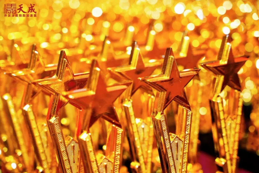 群雄争霸颁奖典礼:57家30天3.9亿元业绩大收官