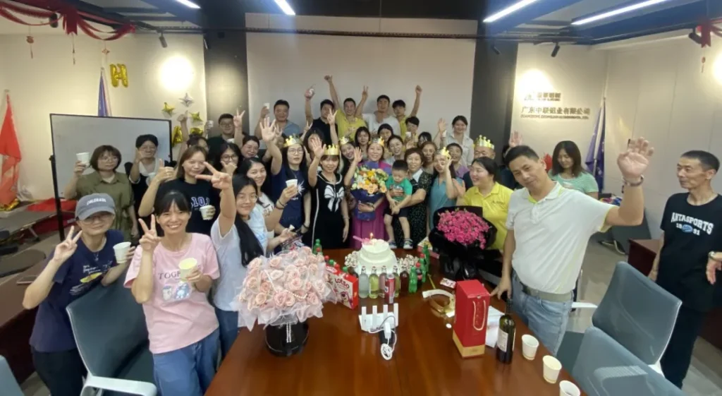 稳步攀升，连年保持30%的骄人增速