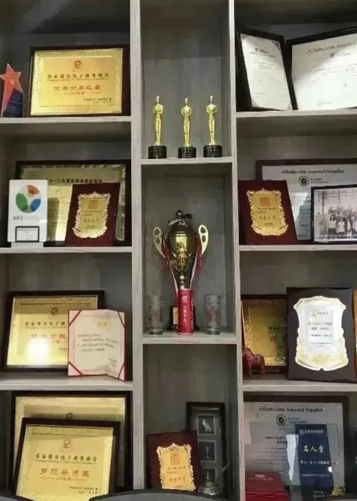 残阳如血·企业狼性文化赋能家文化