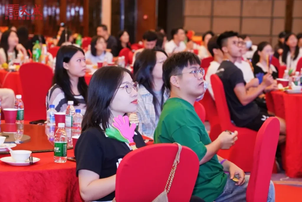 群雄争霸颁奖典礼:57家30天3.9亿元业绩大收官